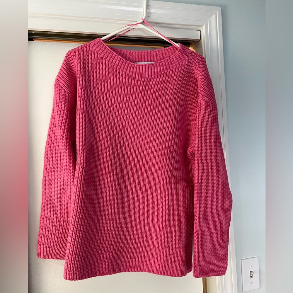 ZARA. Pink sweater